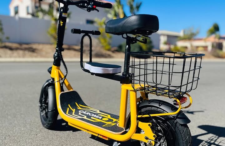Caroma Z- Series E- Scooter full