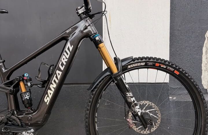 Santa Cruz Bullit 4 (2026) full