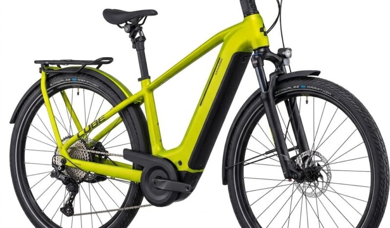 Cube Kathmandu Pro Hybrid 800 full